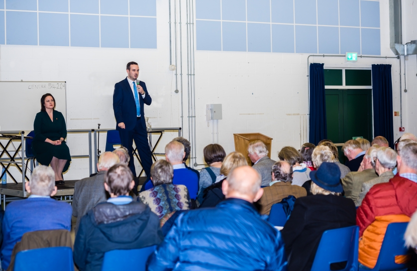 Simon Jupp addressing Members.